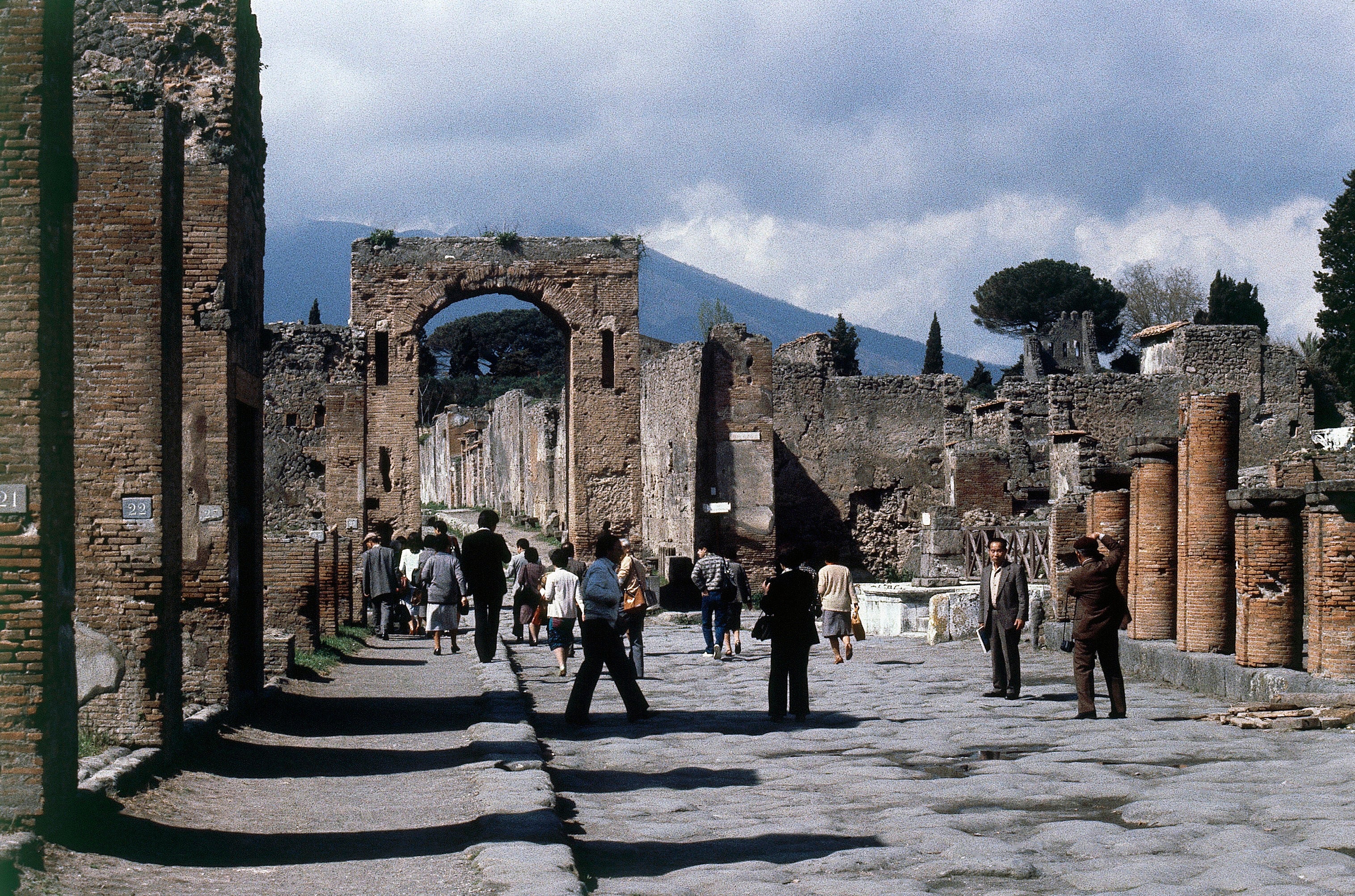 <p>POMPEYA-TURISMO</p>