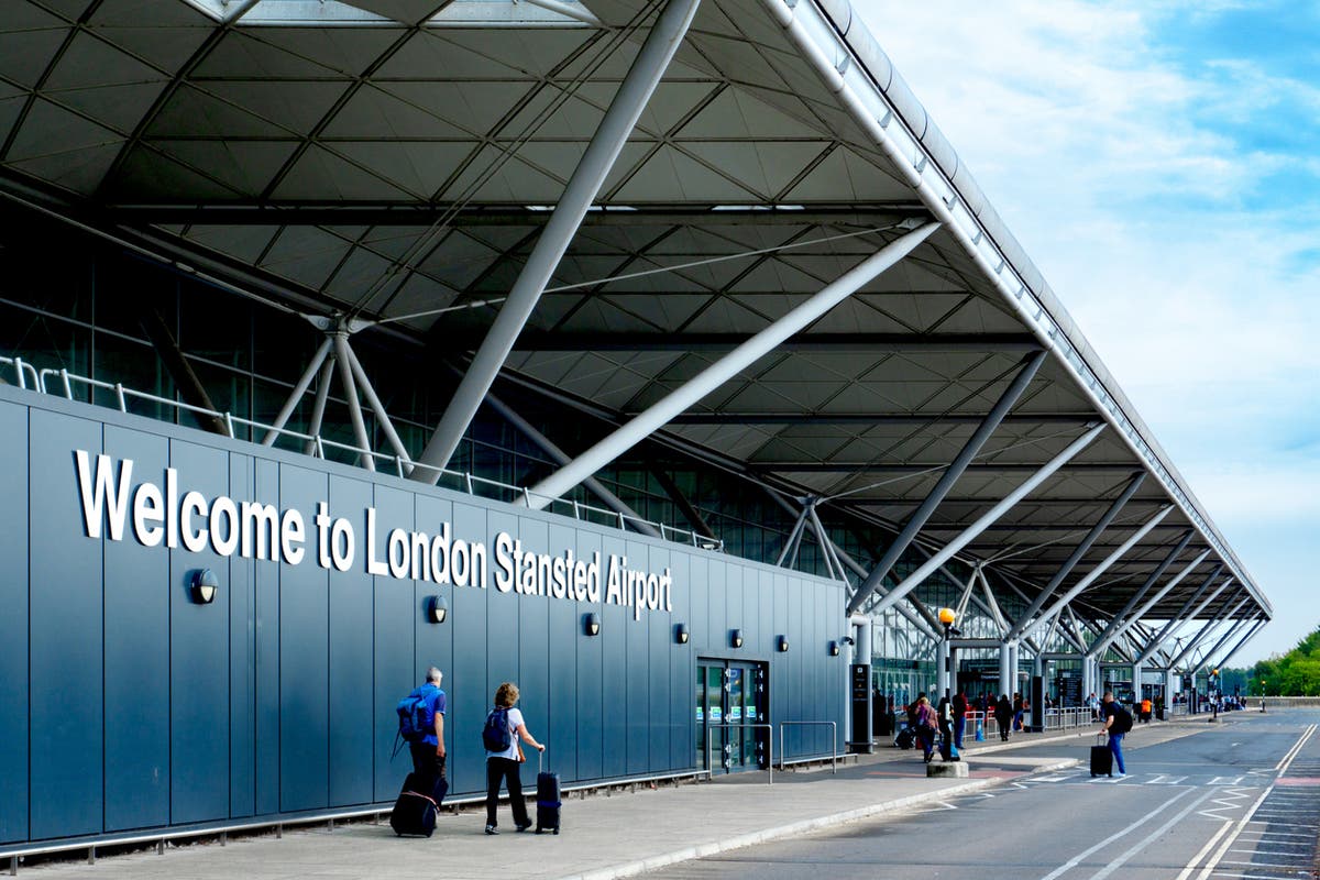 Half-term holidays give London Stansted busiest passenger day in airport history