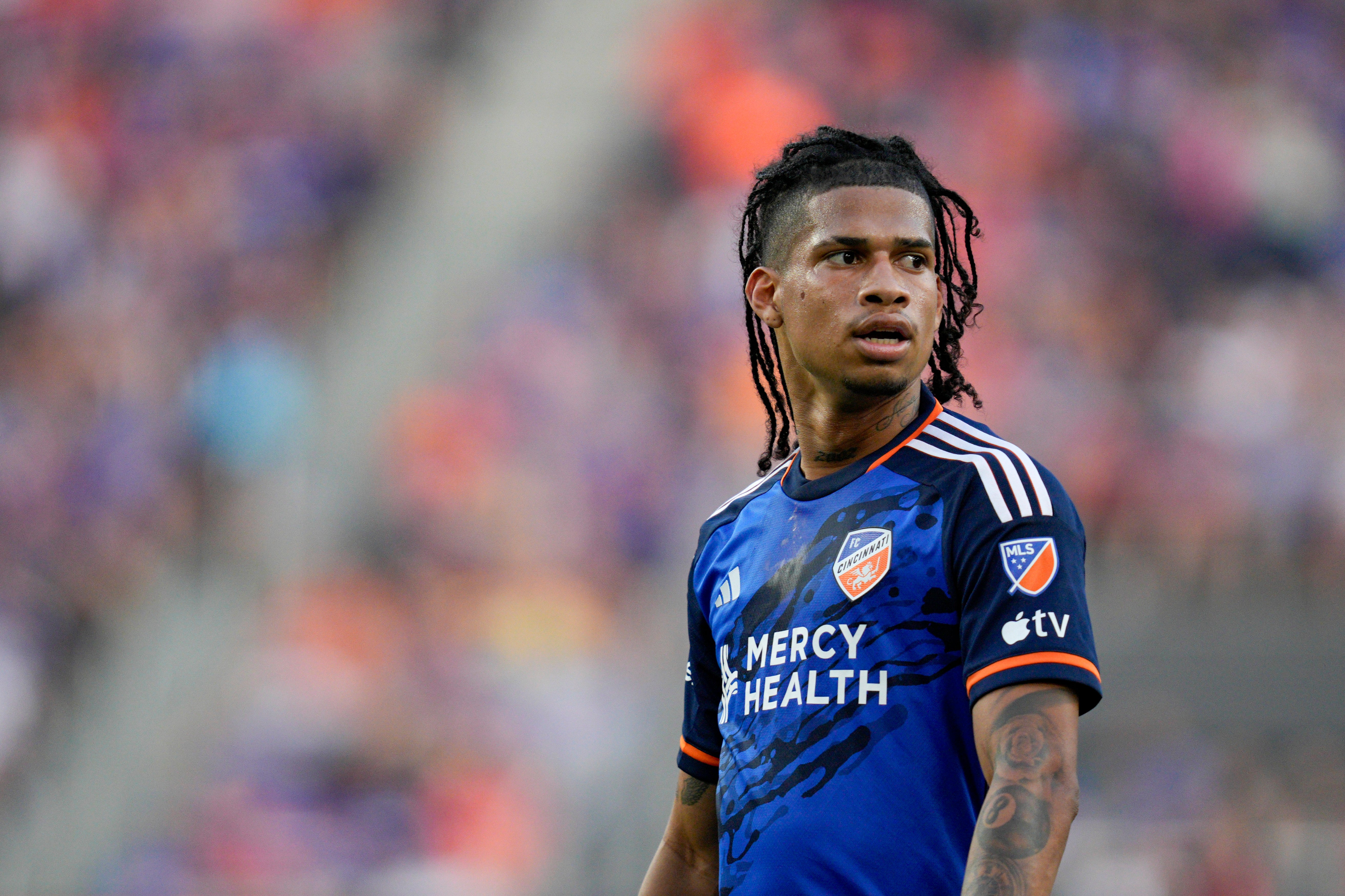 FC Cincinnati player and Ecuador international Marco Angulo has died after injuries sustained in a car crash last month.