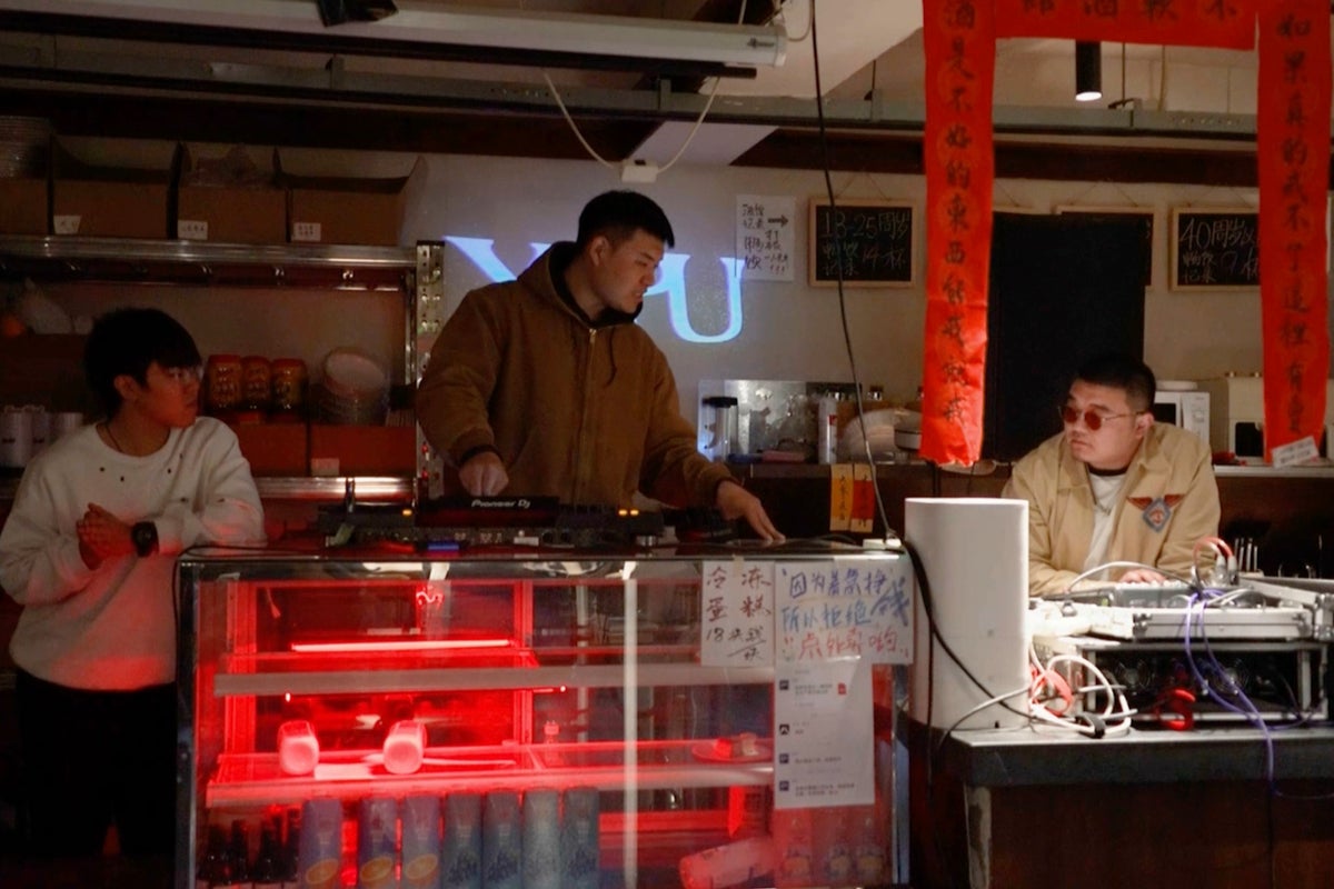 Chairman Mao quotes and techno: Welcome to China’s underground rave ...