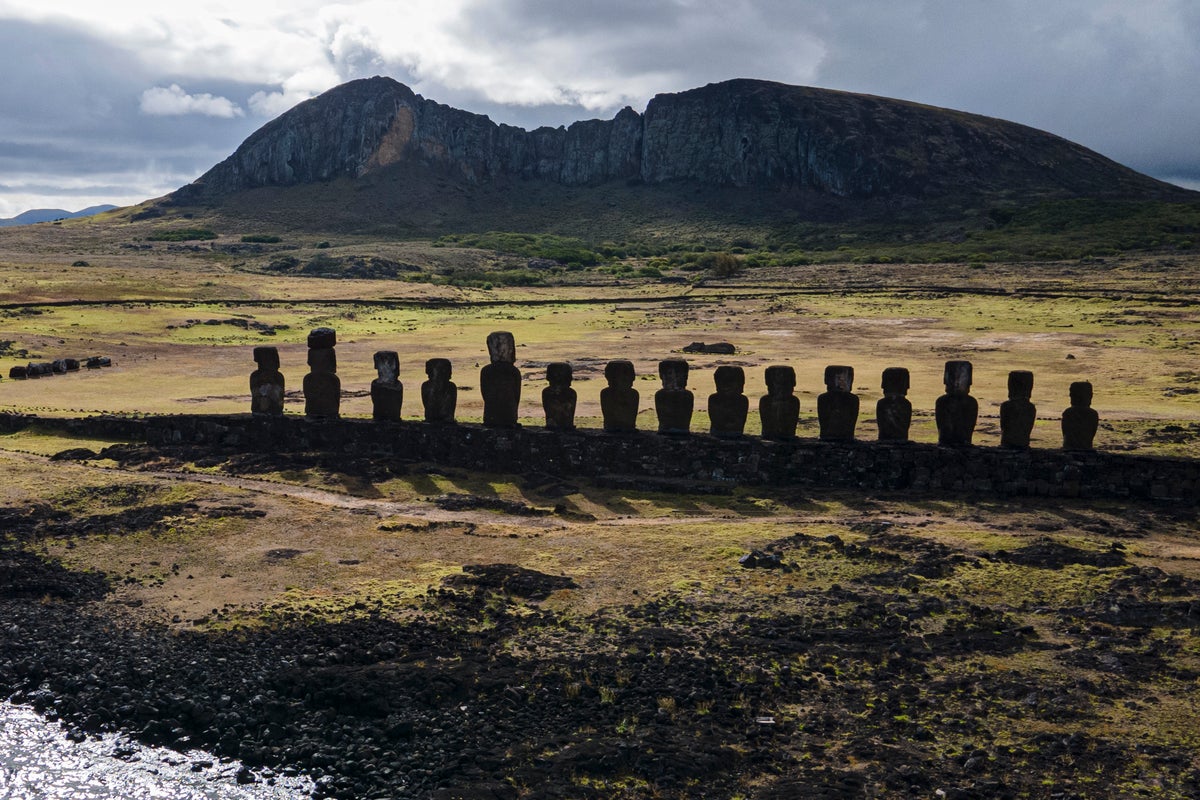 https://static.independent.co.uk/2024/11/13/11/Norway_Easter_Island_Artifacts_76289.jpg?width=1200&height=800&crop=1200:800