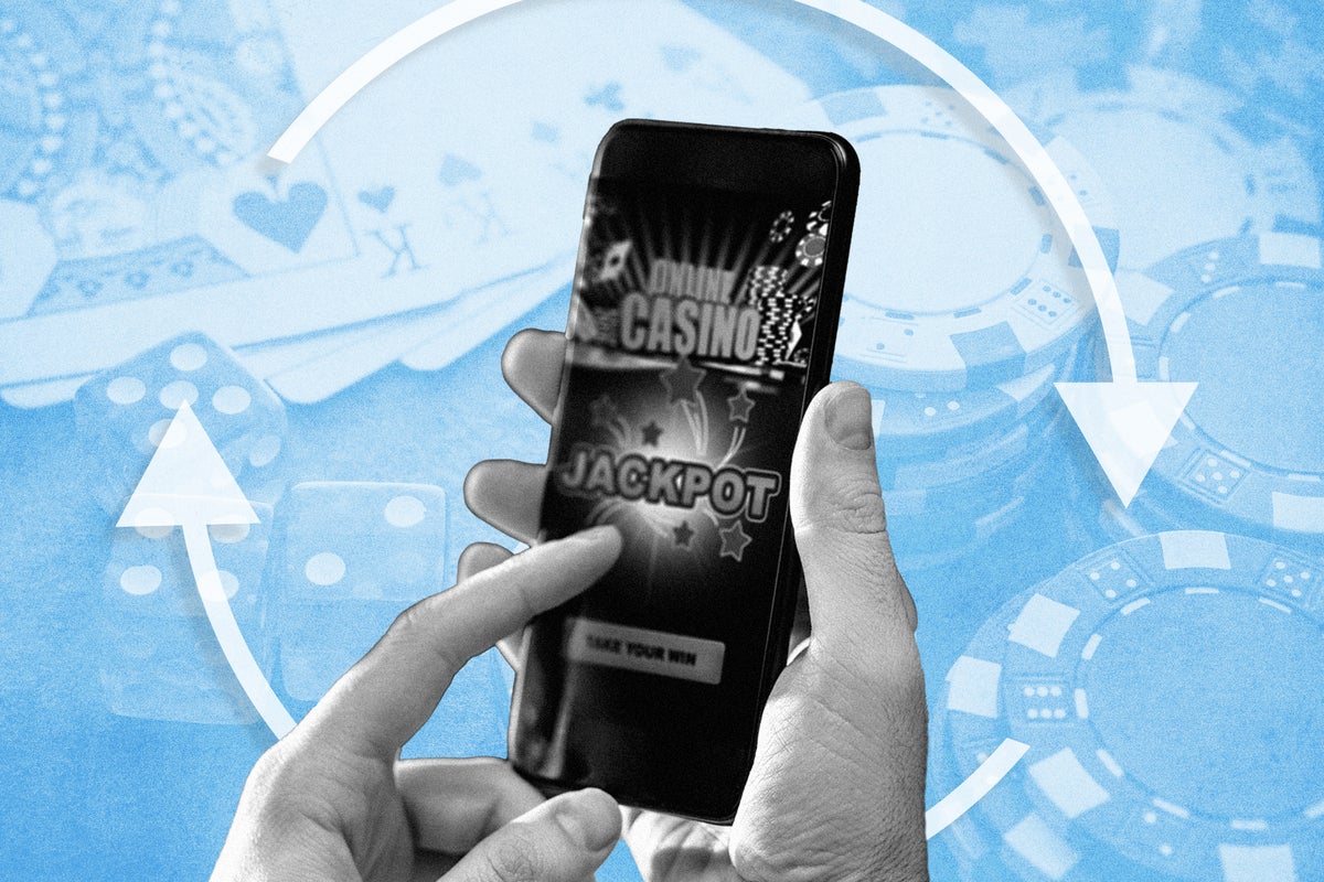 Vegas Wins Casino Bonus: Deposit £20, Get 100 Free Spins