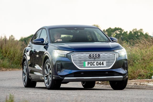 <p>Our expert calls the Audi Q4 Sportback e-tron a stylish and practical electric SUV</p>