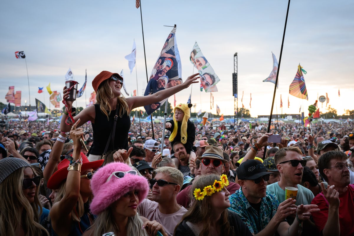 Who are Patchwork? Glastonbury fans speculate over mystery band