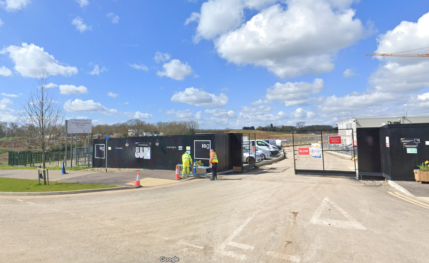 Bishop’s Stortford High School, a local authority senior school in Hertfordshire with 1,250 pupils, was having a replacement school built by ISG