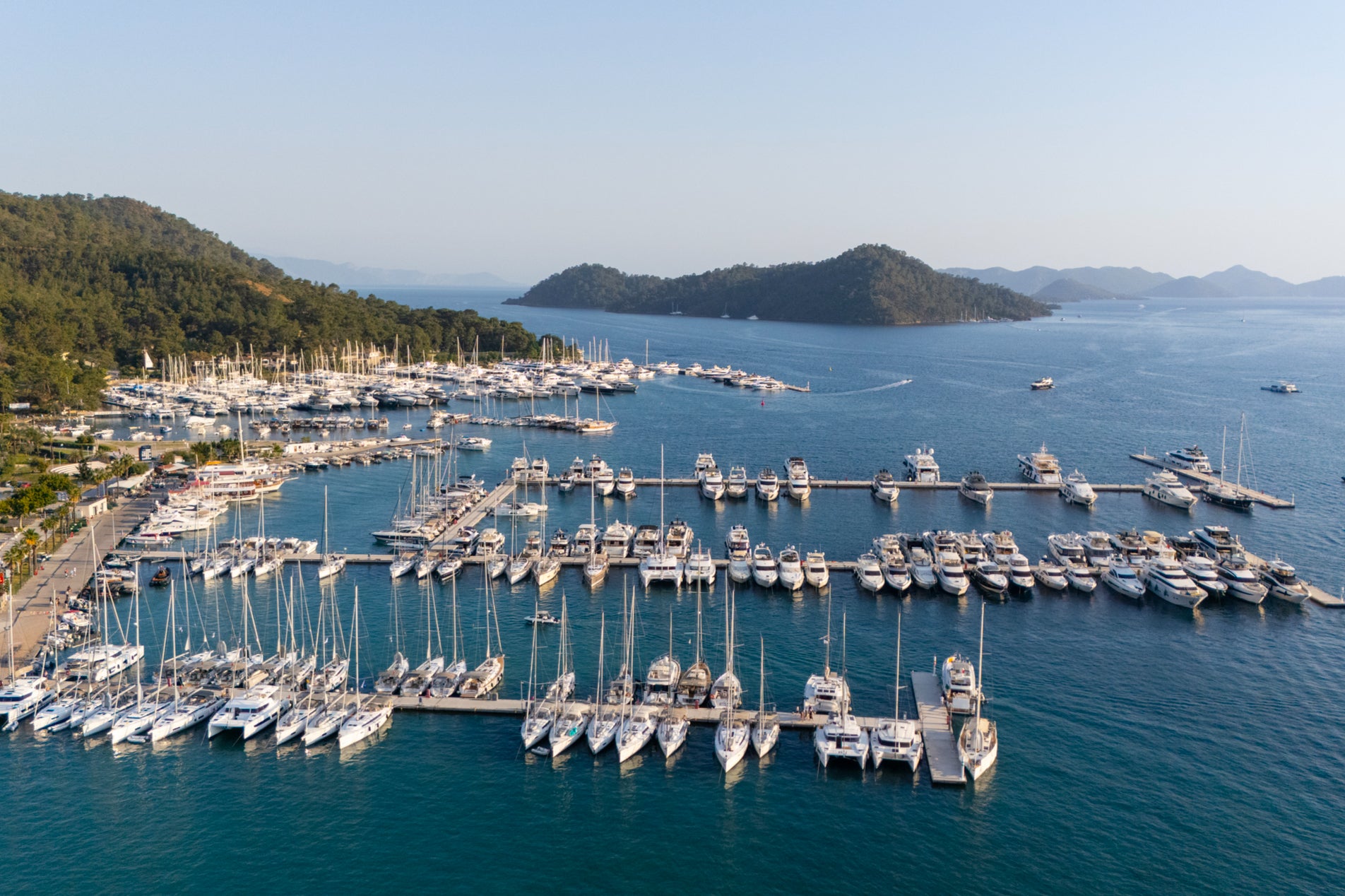 Opt for a luxurious getaway around the Gocek marinas