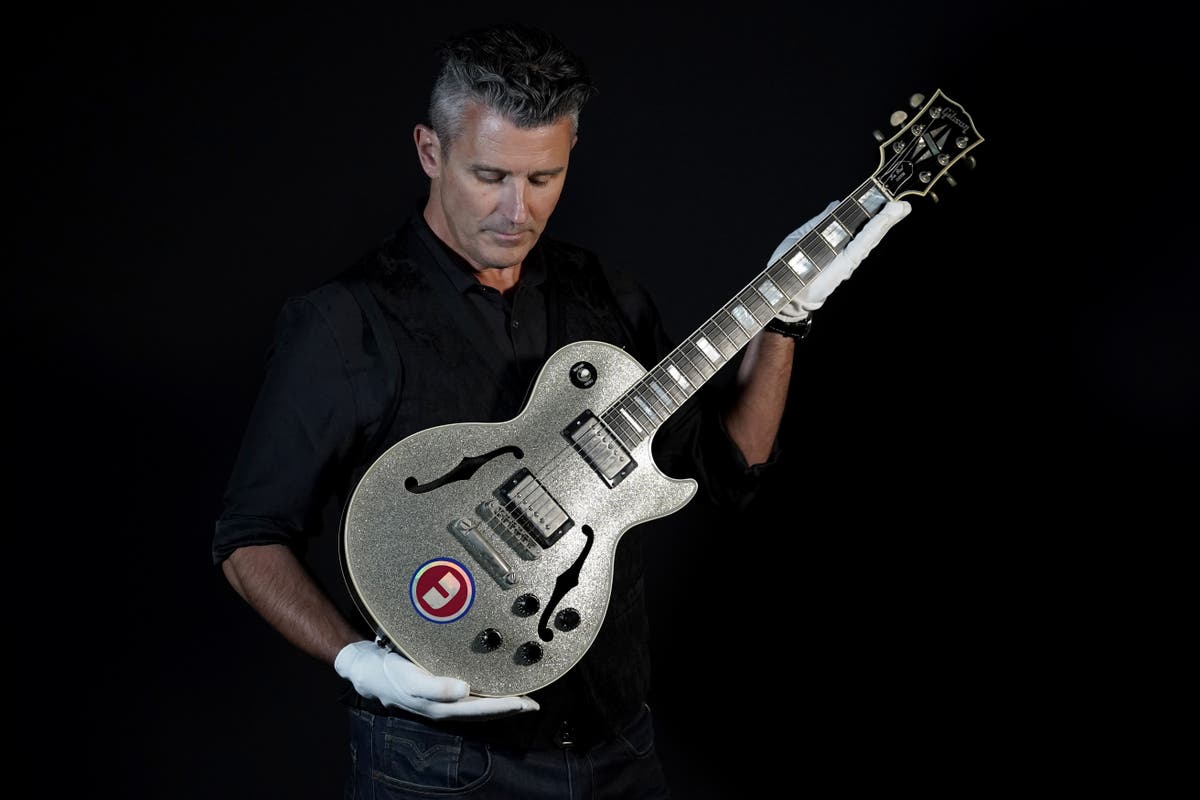 Noel Gallagher's Guitar Sells for £226,800