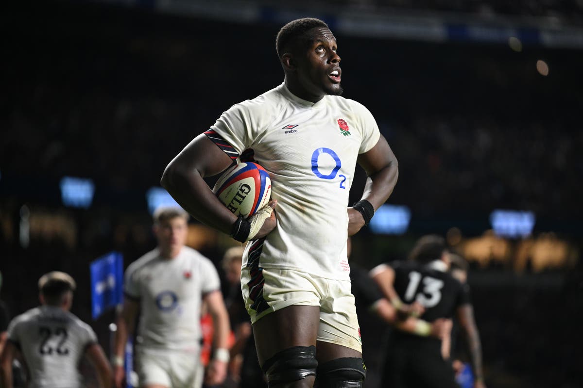 Maro Itoje unaware of plans for breakaway competition as lock pledges commitment to England