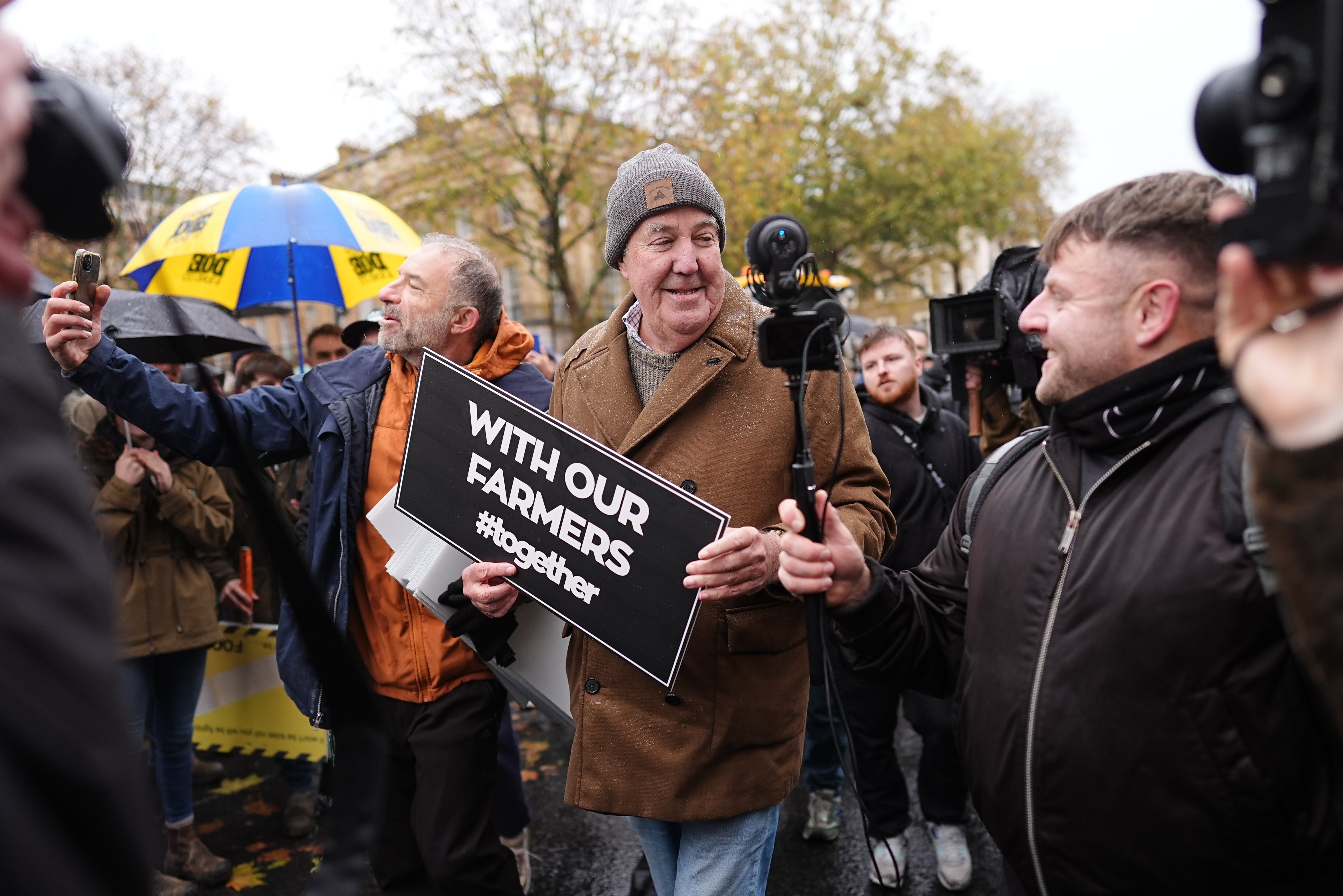 Apresentador de TV juntou-se a protestos em Whitehall sobre imposto sobre herança