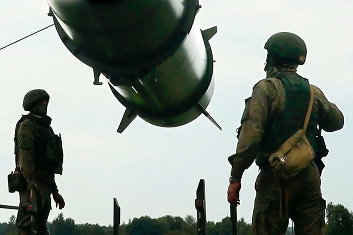 India and Pakistan: Which countries have nuclear weapons?