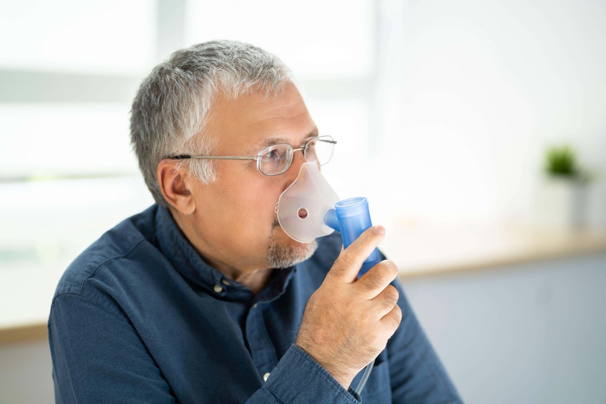 Laughter therapy offers new hope for millions in UK with common lung condition Laughter therapy offers new hope for millions in UK with common lung condition