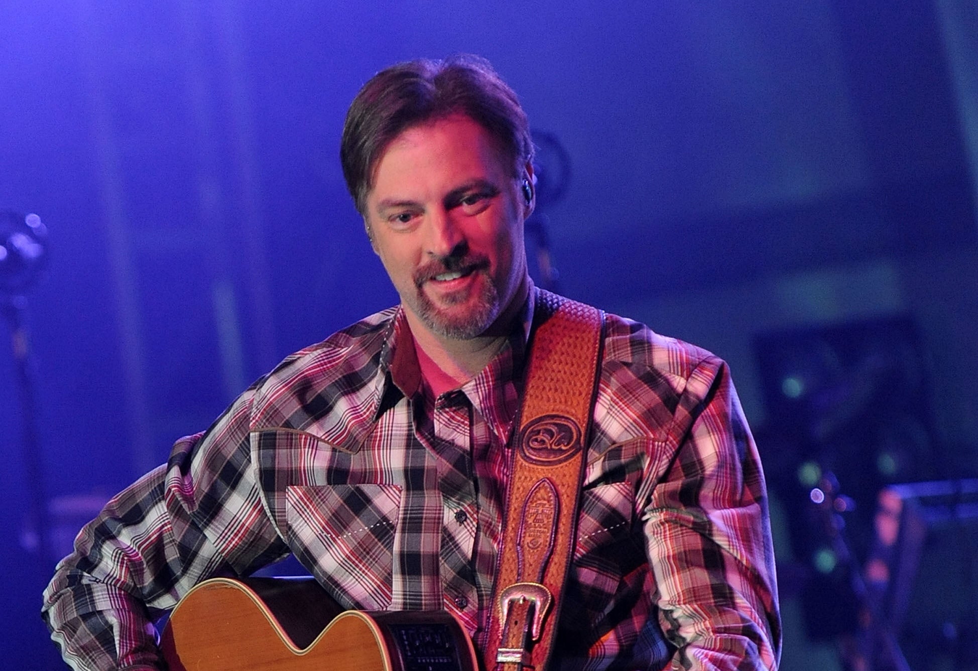 Darryl Worley asked fans for prayers after his daughter was airlifted to hospital