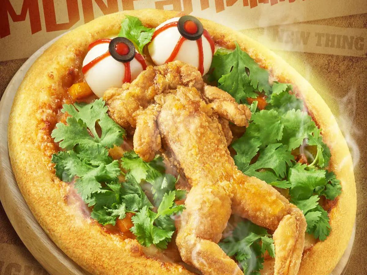 Chinese Pizza Hut launches deep fried frog pizza for a limited time ...