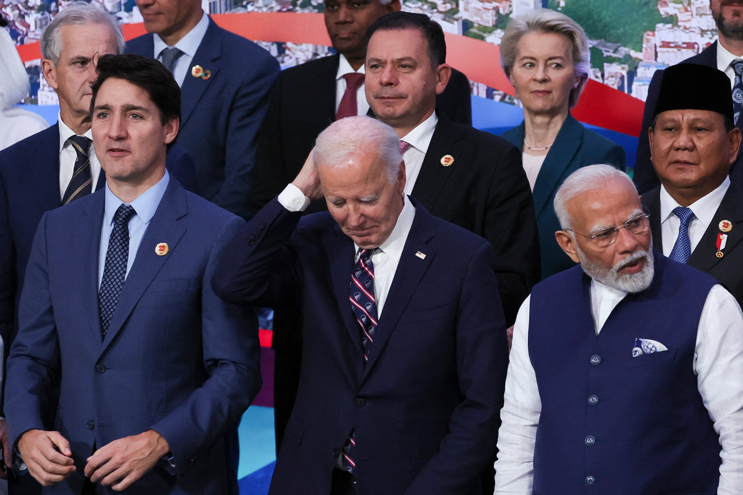 Justin Trudeau, Joe Biden, Narendra Modi and different   satellite   leaders stitchery  for a radical  photograph  connected  the 2nd  time  of the G20 Summit successful  Rio de Janeiro, Brazil