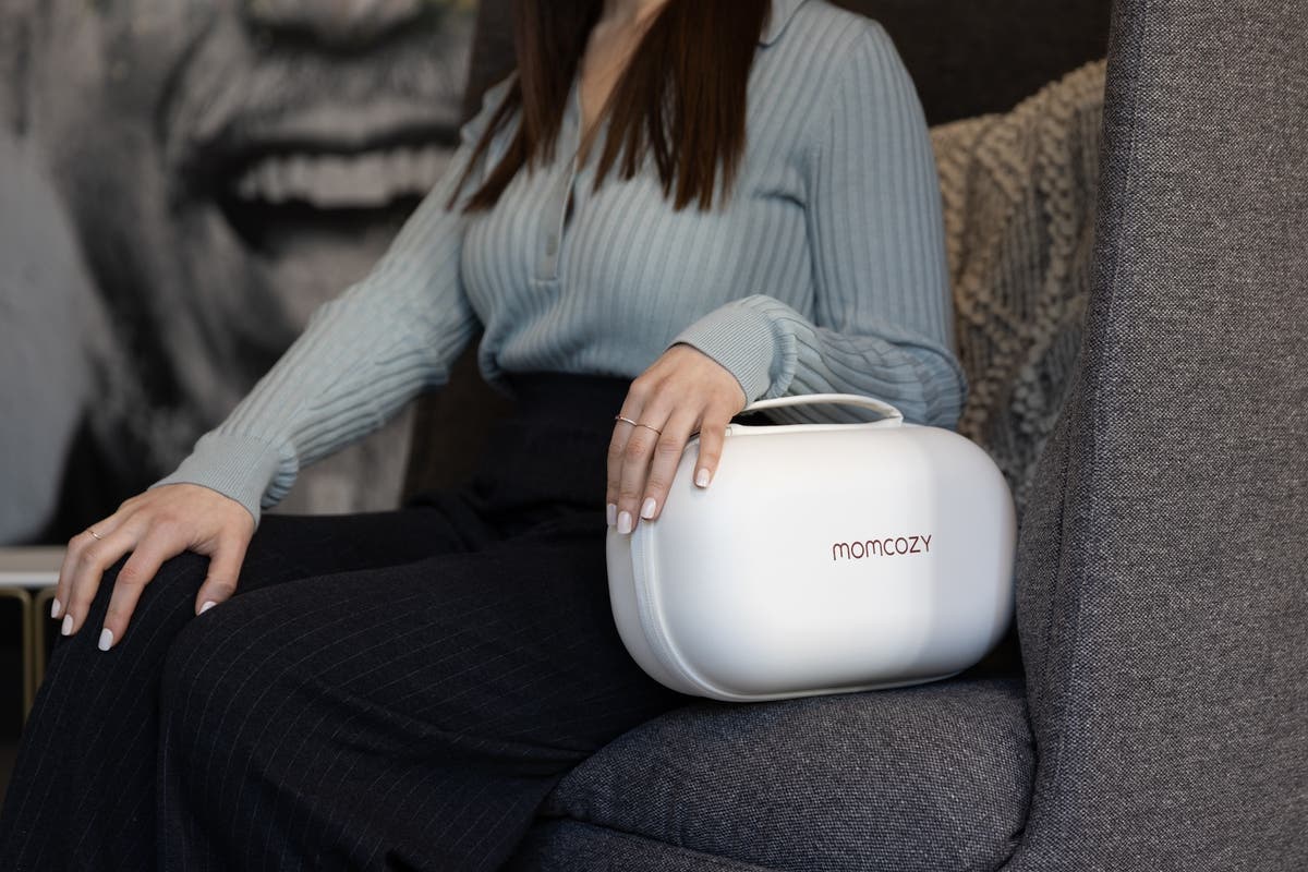 Momcozy’s “life changing” breast pumps are on sale for Black Friday