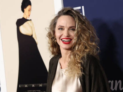 <p>Angelina Jolie</p>