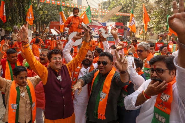 <p>BJP supporters celebrate the election results in Maharashtra on 23 November 2024 </p>