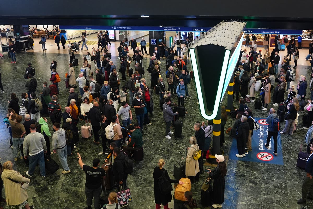 Controlled explosion at Euston Station after suspect package probed