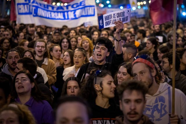 ESPAÑA-VIVIENDA-PROTESTAS