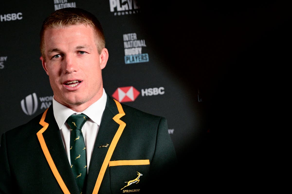 Du Toit, Kildunne Win World Rugby Awards