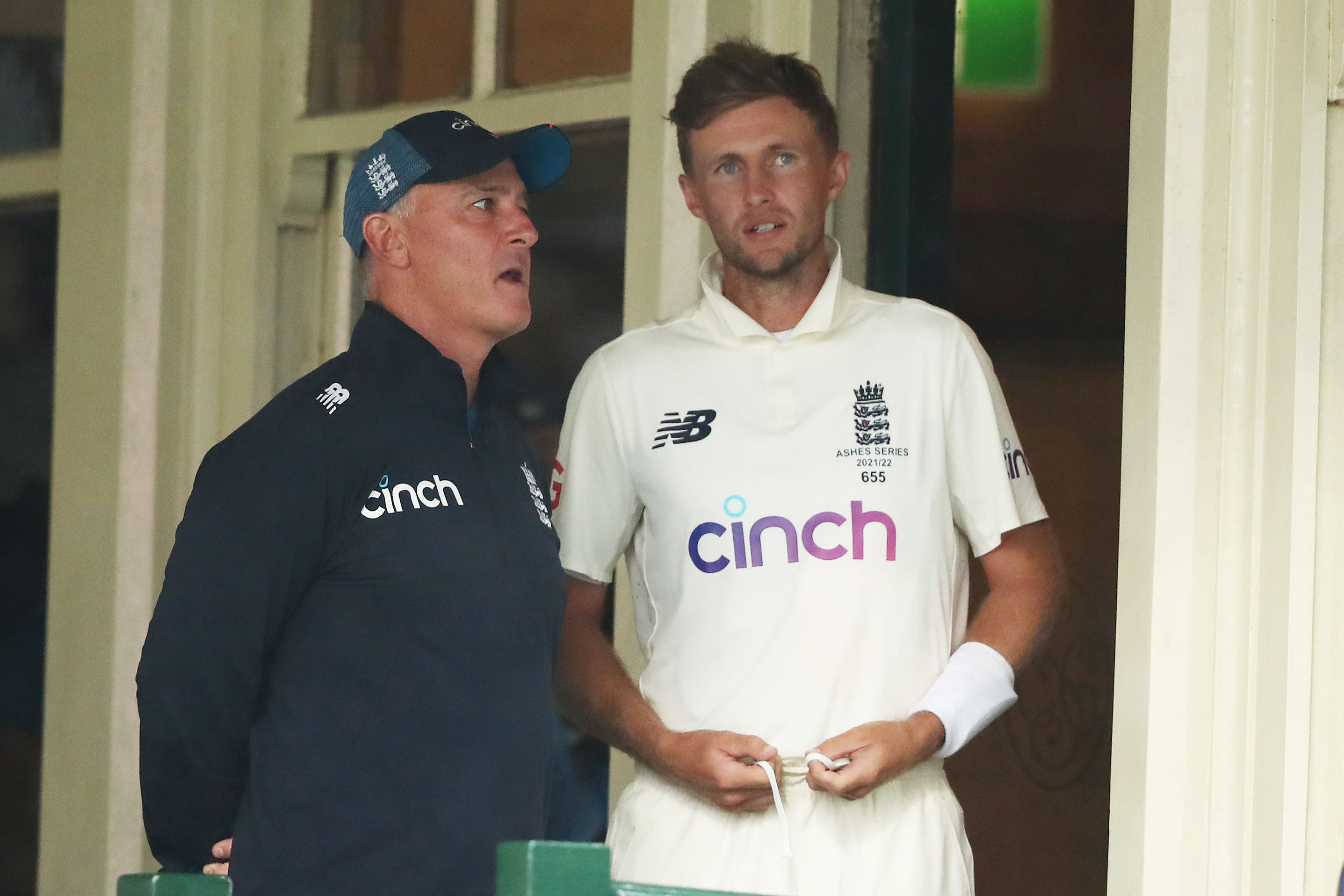 Joe Root (right) is happy to honour former England great Graham Thorpe (Jason O’Brien/PA)