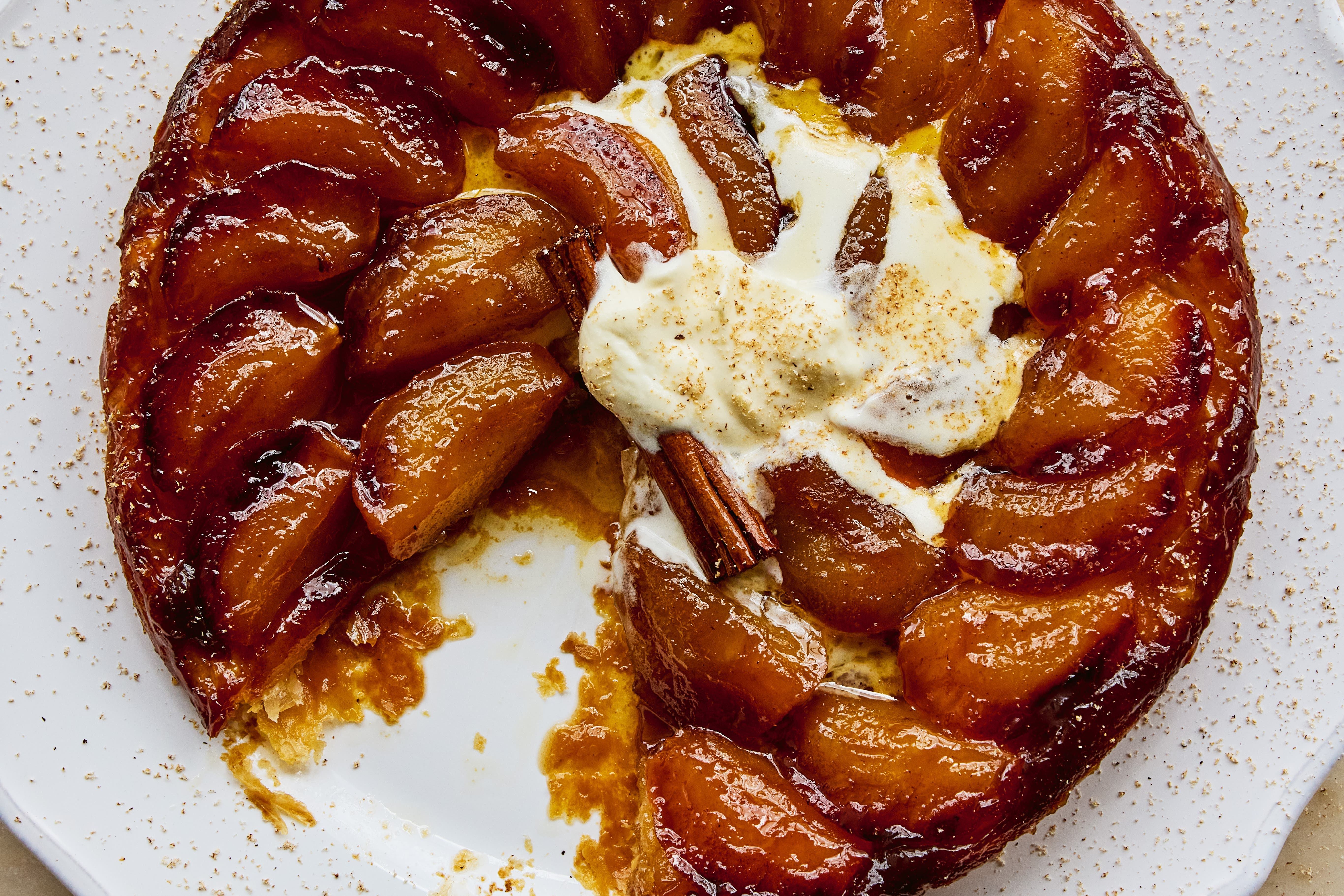 An impressive-looking French dessert for hosting