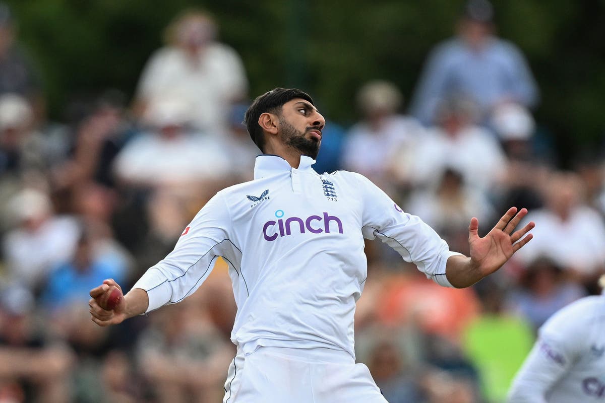 Shoaib Bashir Takes Four Wickets in Christchurch Test