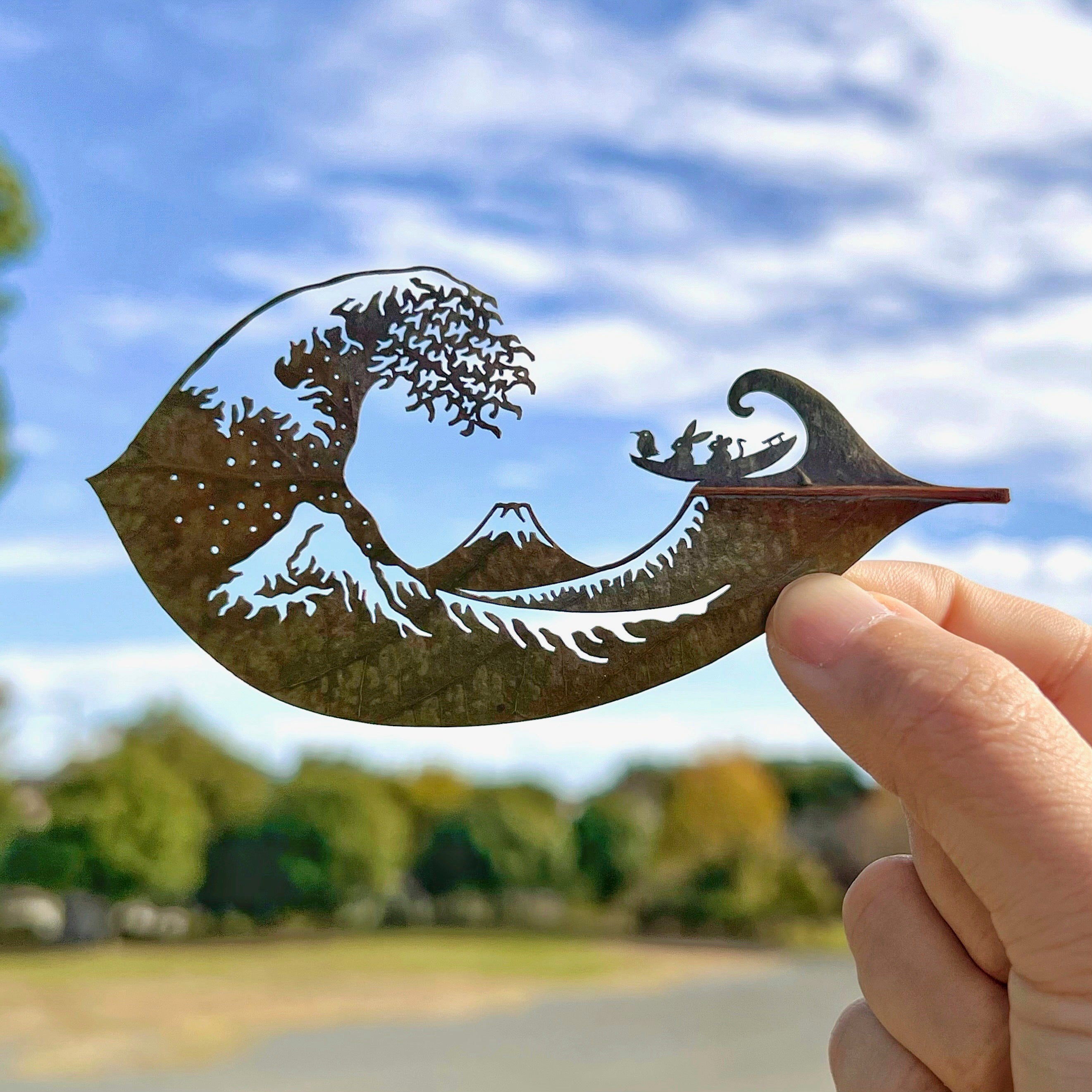 Japan Leaf Cutting Artist