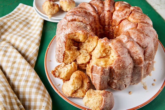 Food-MilkStreet-Buttermilk Monkey Bread