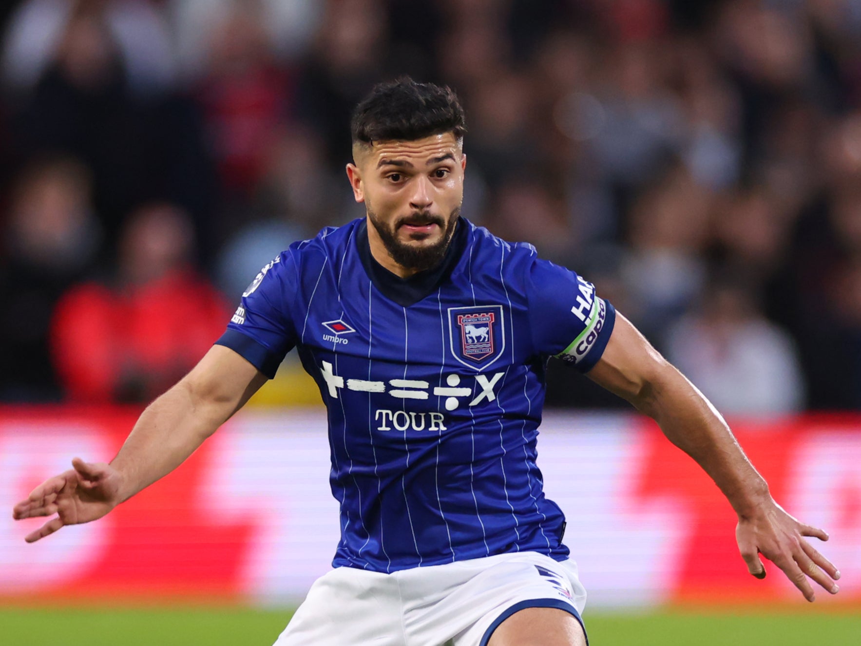 Sam Morsy of Ipswich Town playing against Nottingham Forest