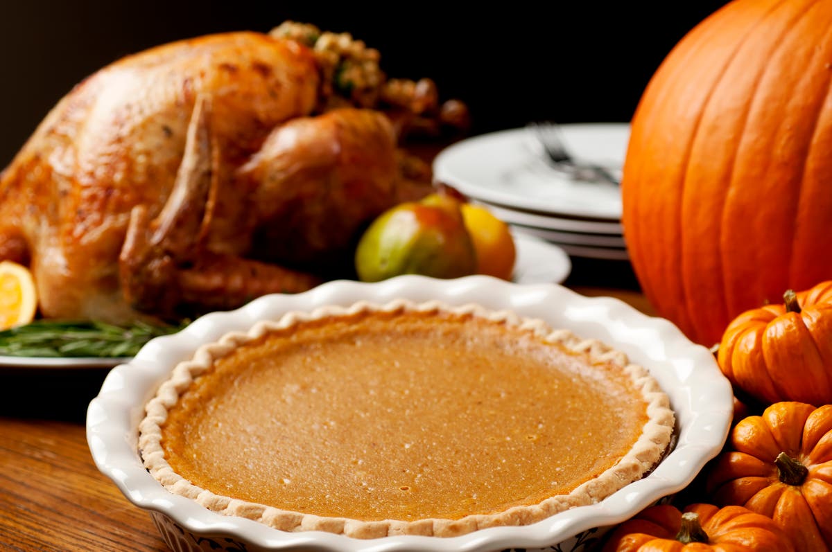 Woman explains why she left Thanksgiving meal when her mother brought out pumpkin pie