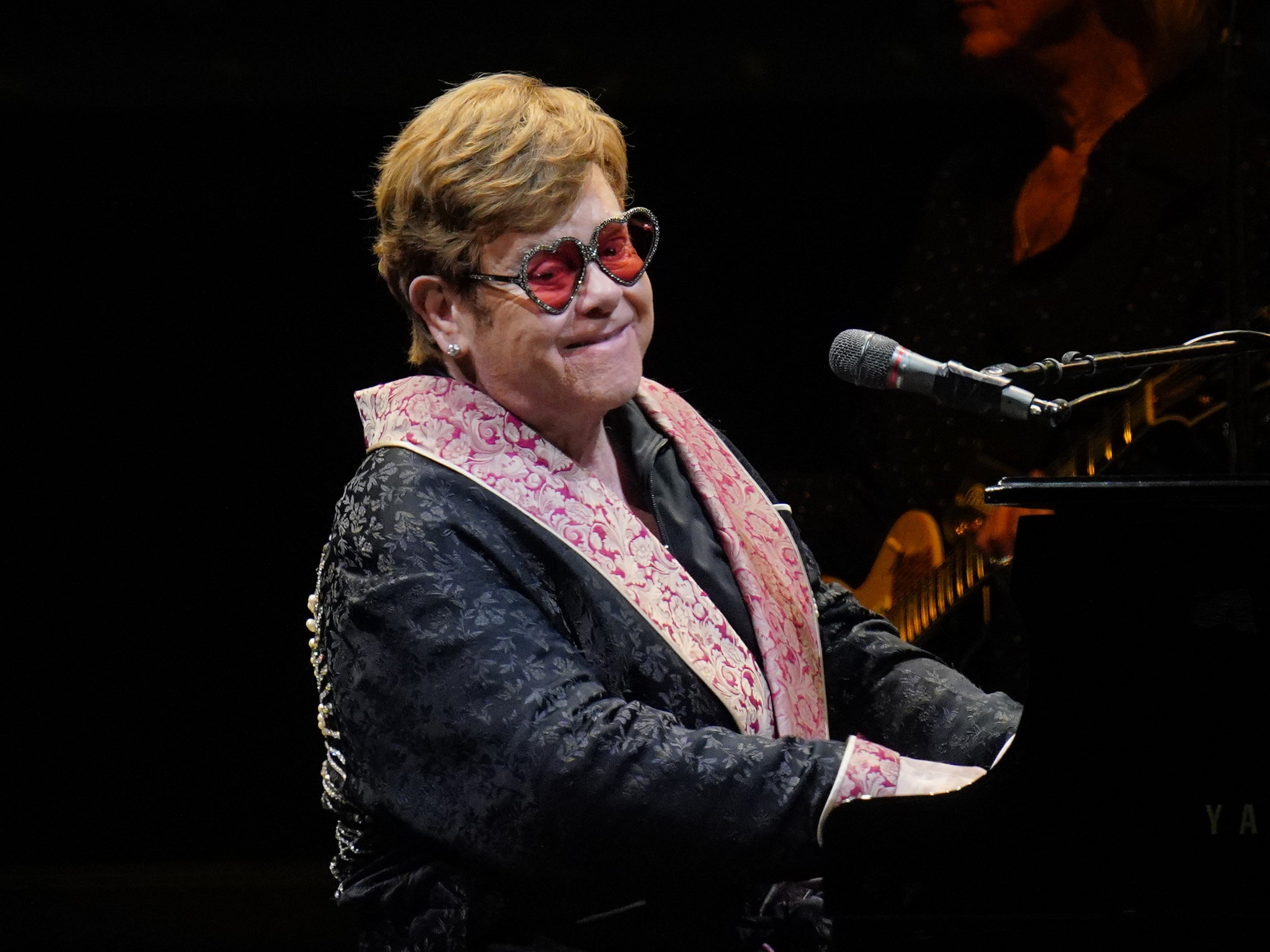 <p>Elton John </p>