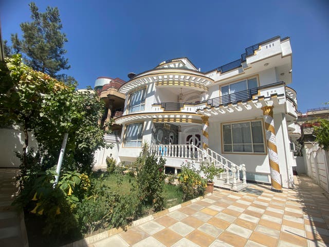 Afghanistan Living in Luxury