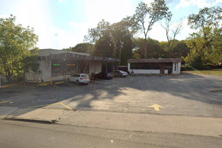 David Tuttle, 70, was found suffering from a gunshot wound outside a liquor store (pictured)