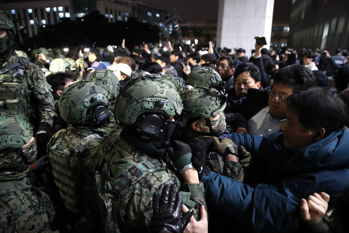 Is it safe to travel to South Korea? Foreign Office update after martial law blocked