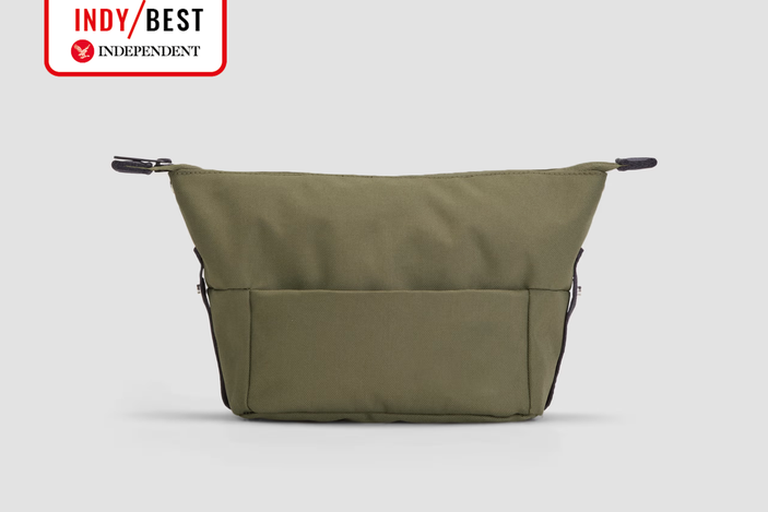 Best women’s wash bag IndyBest review Everlane the ReNew transit catch-all case