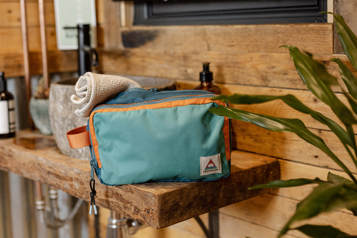 Best women’s wash bags IndyBest review Passenger travel recycled wash kit