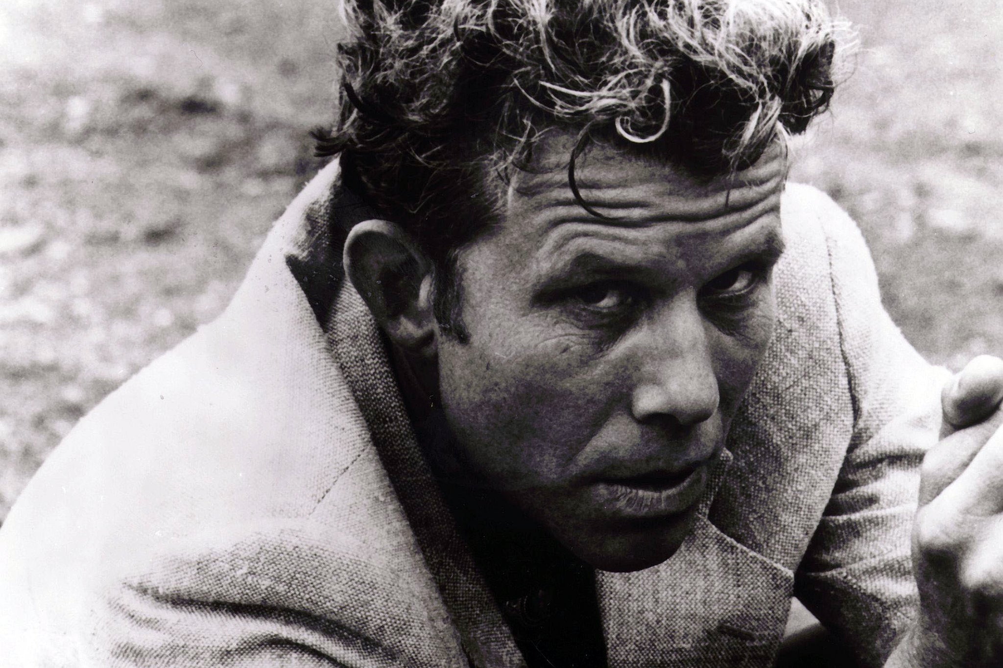 ‘Tucked away in the margins, perpetually bubbling under’: Tom Waits in the 1989 film ‘Cold Feet’