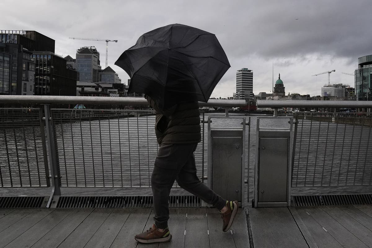 Storm Darragh Triggers Red Weather Warning in UK