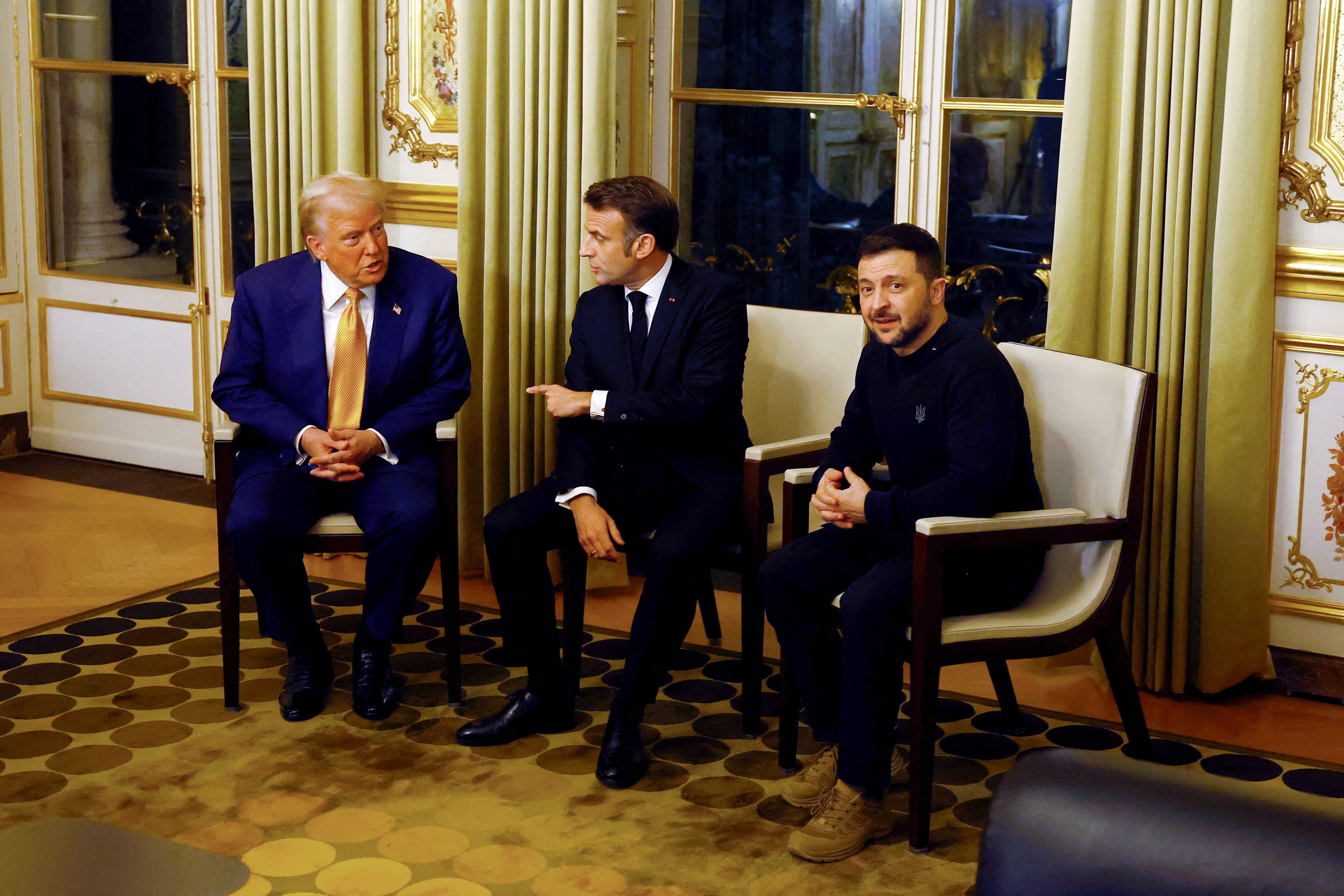 Trump, Macron and Zelensky held a meeting on Saturday ahead of the reopening of Paris’s Notre Dame Cathedral