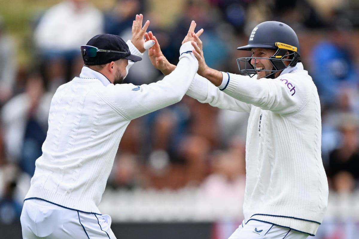 England Clinches Test Series Against New Zealand