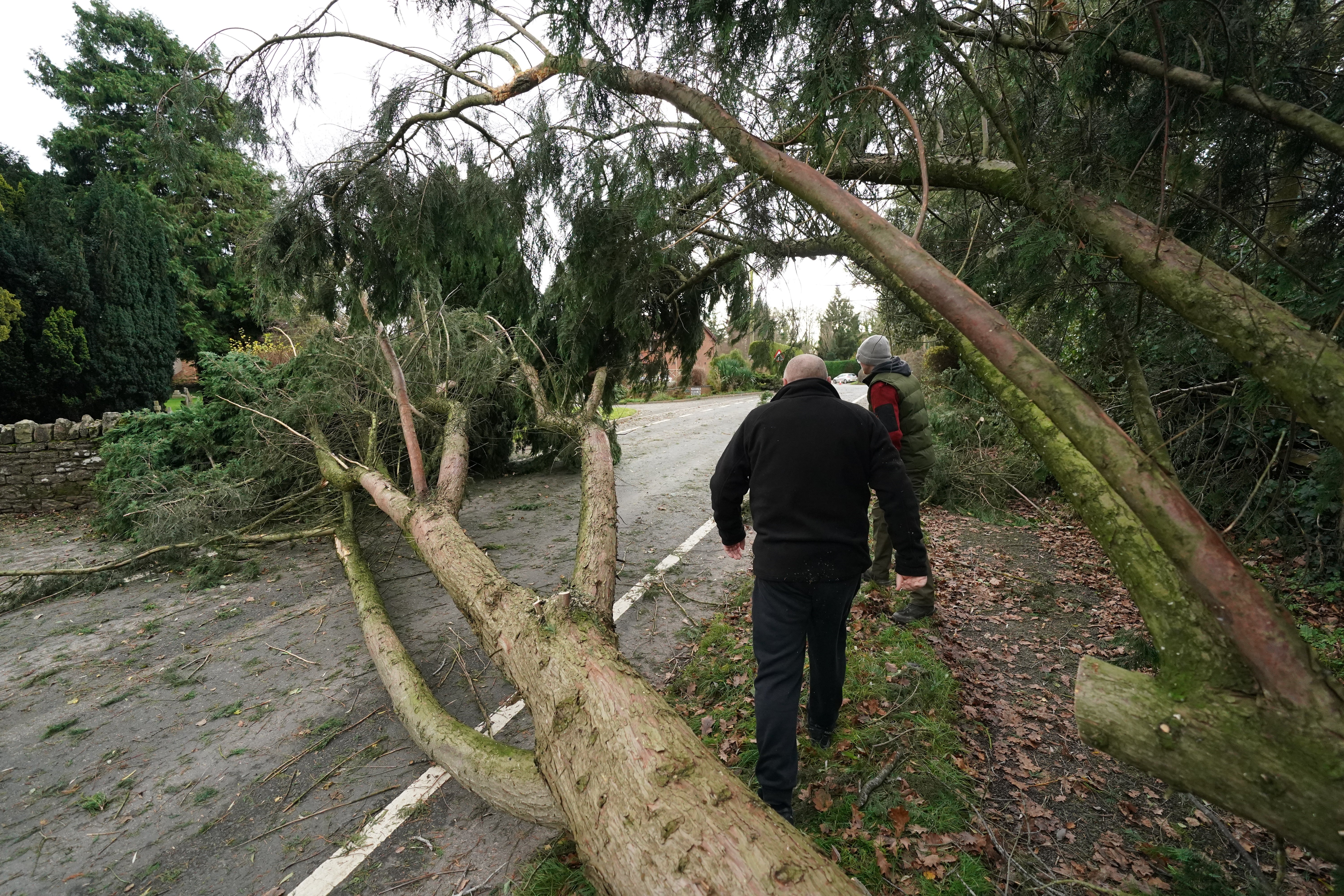 Tens of thousands still without power in Storm Darragh aftermath | The ...