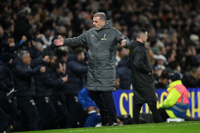 Postecoglou ficou frustrado na linha lateral