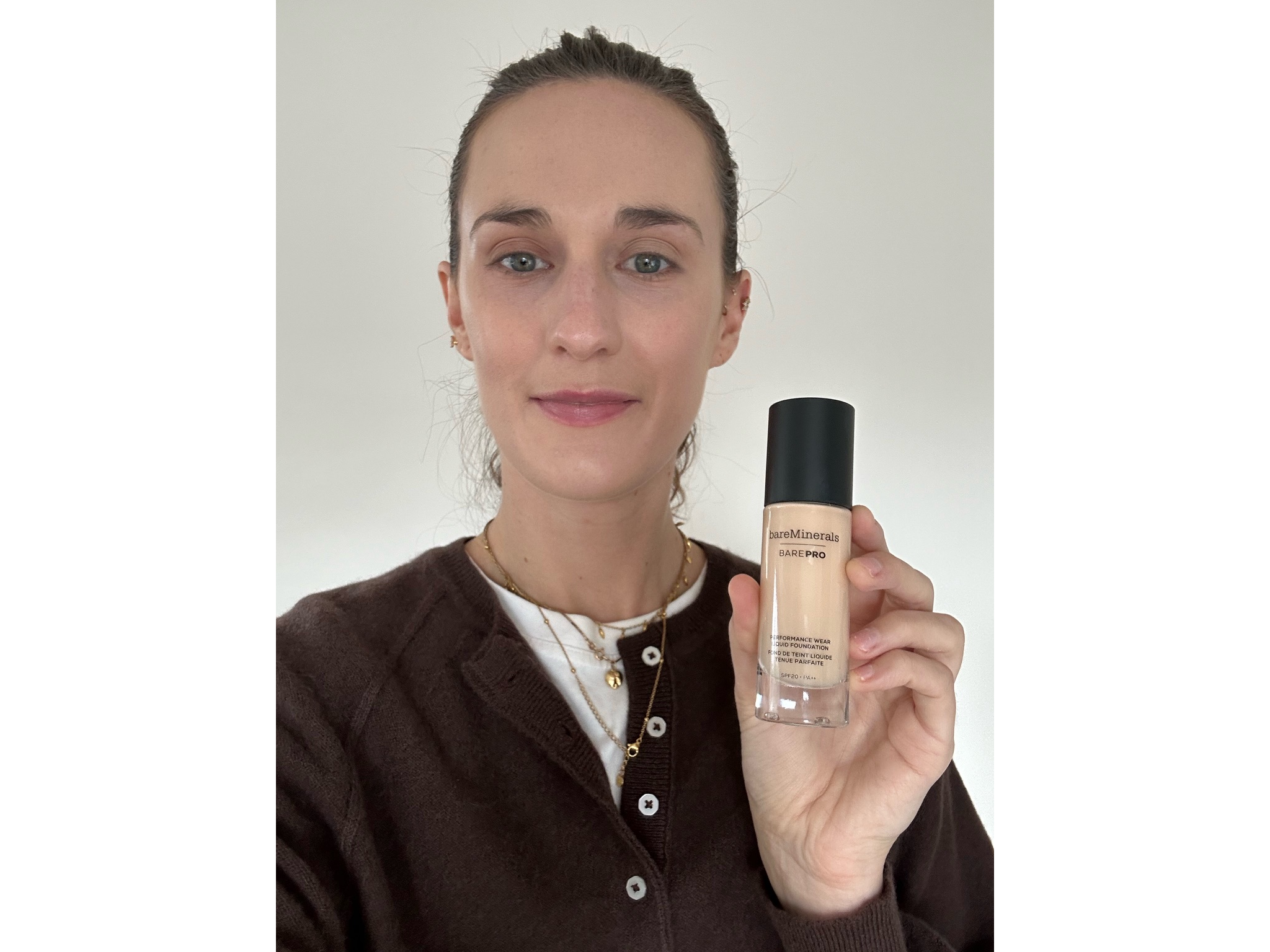 bareMinerals barepro24-hour performance wear liquid foundation mineral SPF20