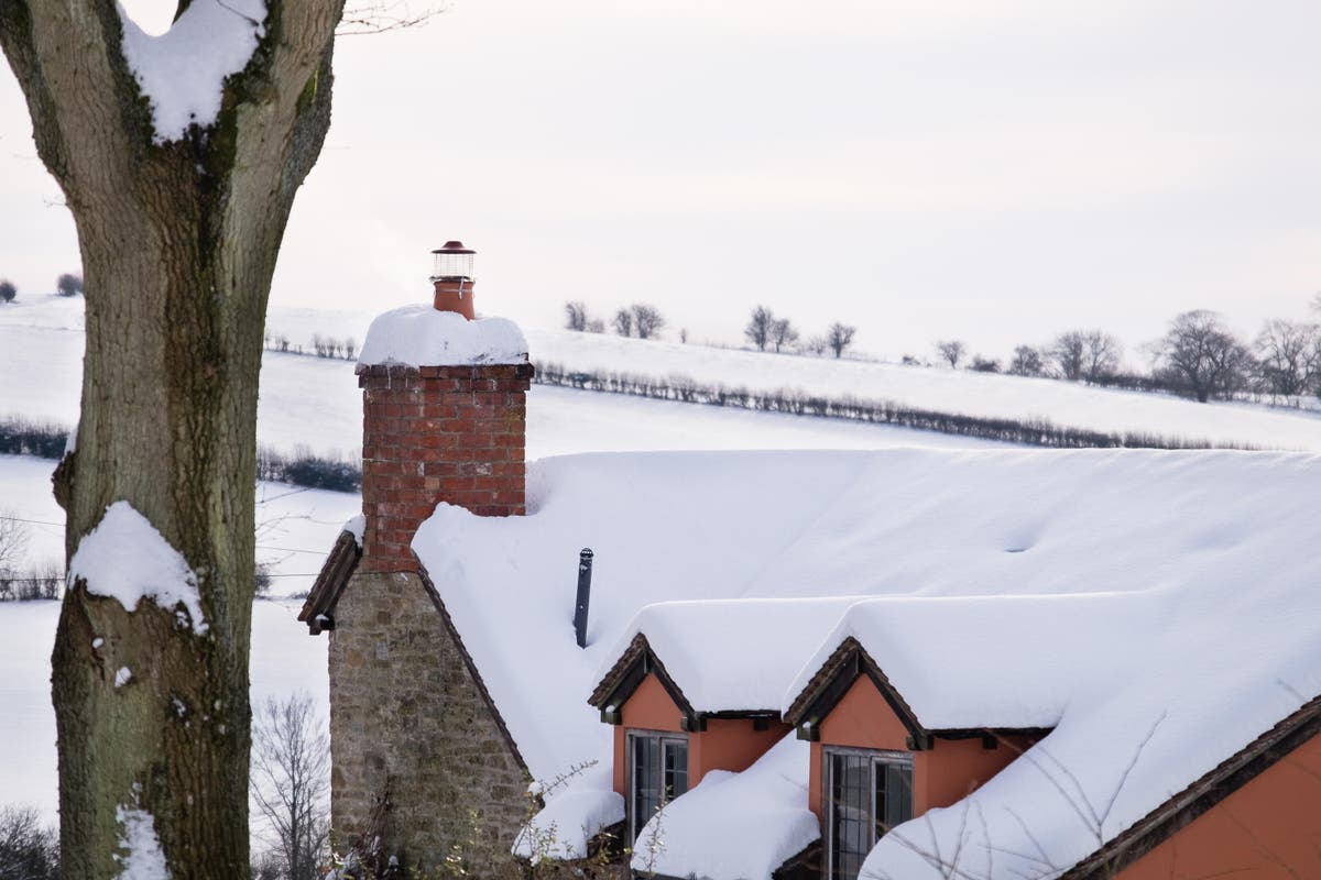 Met Office forecasts snow over Christmas period as more unsettled weather to come