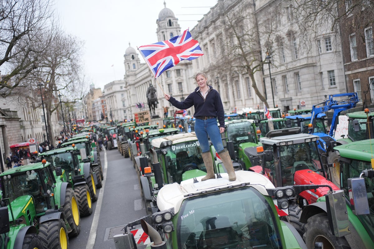 Farming chief calls for pause on disastrous tractor tax in latest blow to Starmer over controversial change