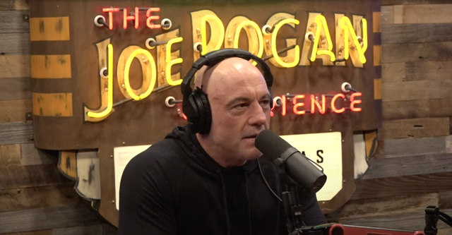 <p>Joe Rogan discusses the public’s reaction to the murder of UnitedHealthcare CEO Brian Thompson</p>