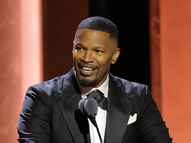 <p>Jamie Foxx jokingly claims that he’ll no longer date white woman, years after dating Katie Holmes</p>