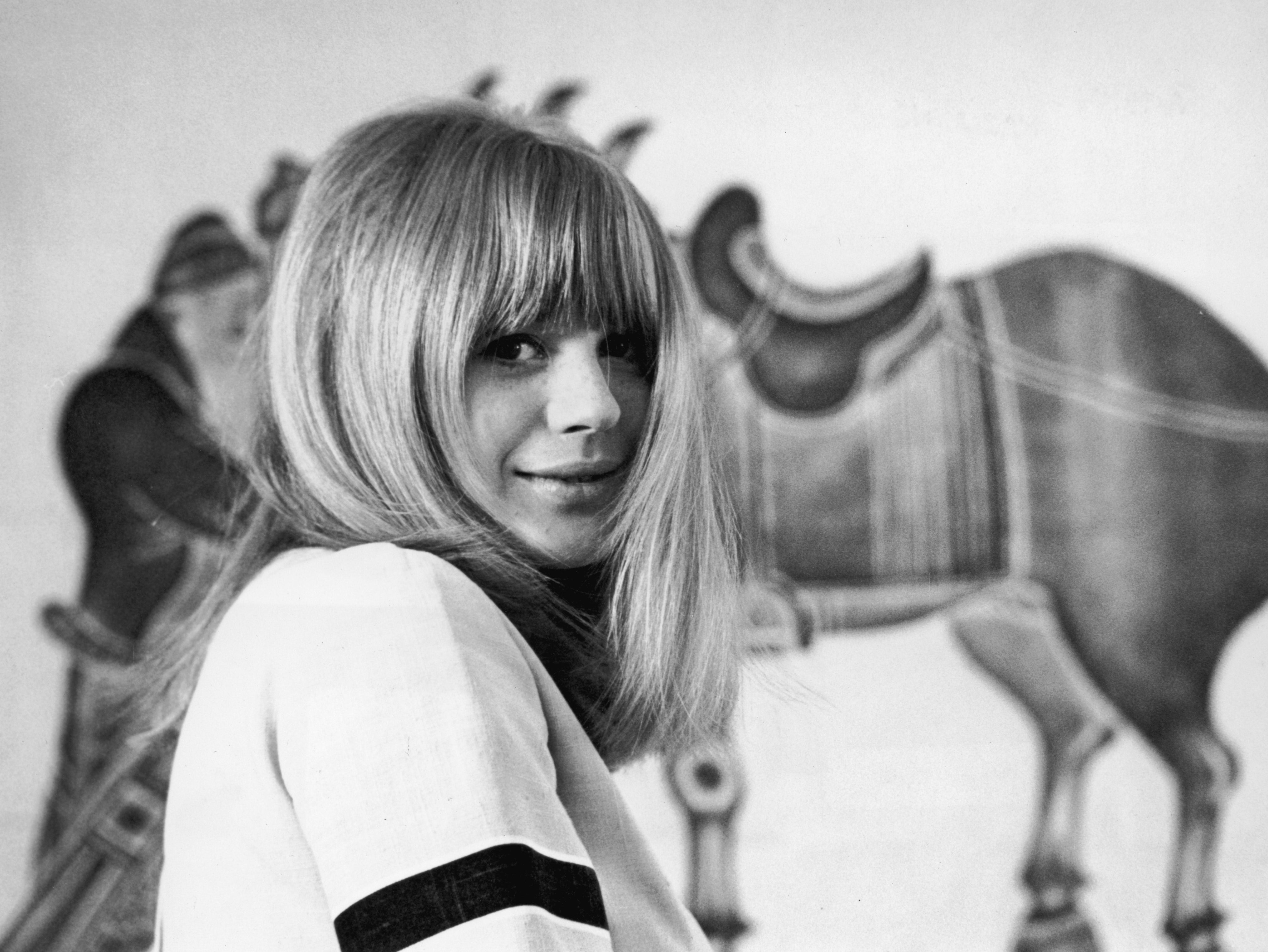 <p>Marianne Faithfull in her Kensington flat, August 1965</p>