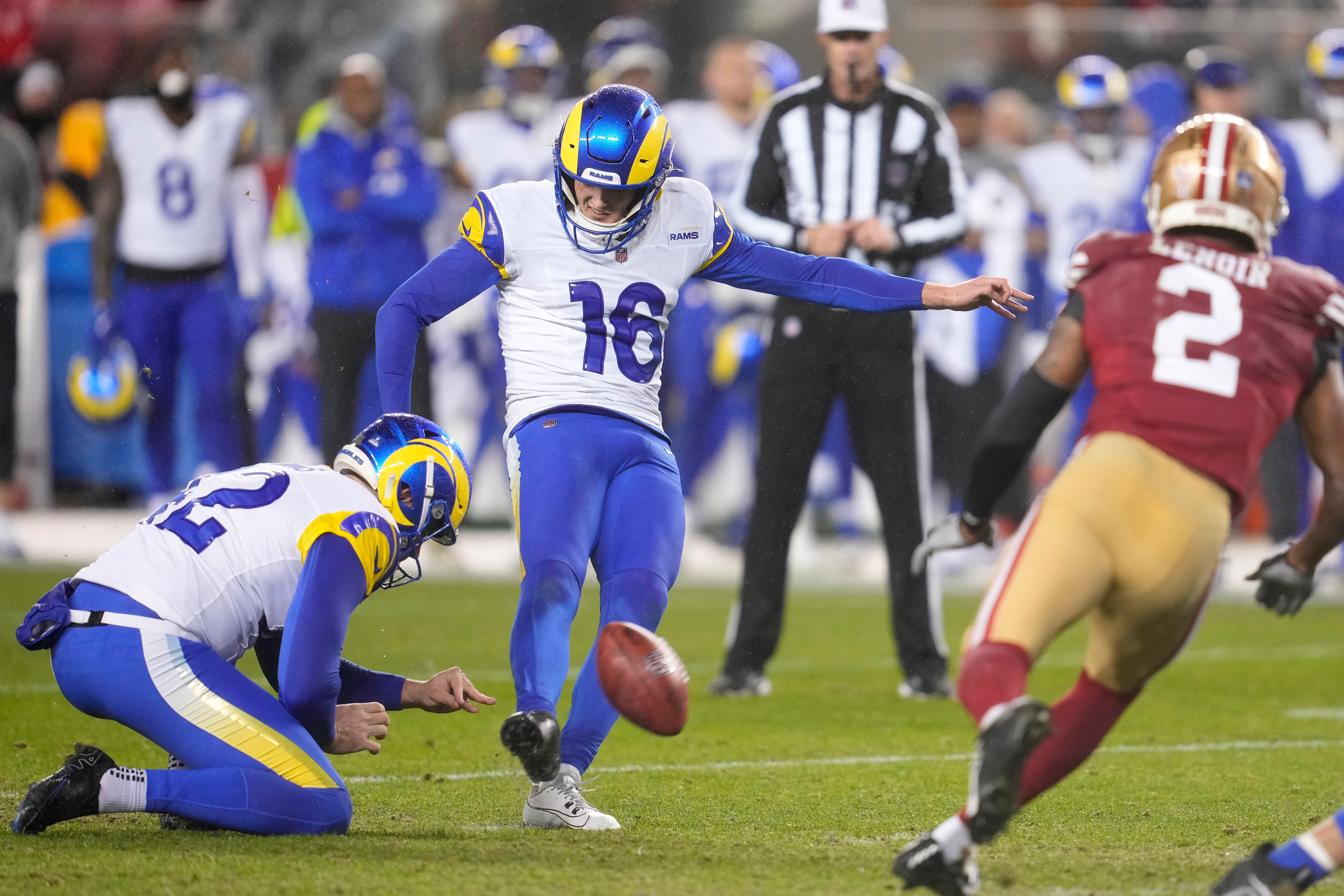 Los Angeles Rams Joshua Karty kicks a field goal from the hold of Ethan Evans (Godofredo A Vasquez/AP)